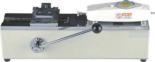 手動(dòng)臥式測(cè)試臺(tái)圖片