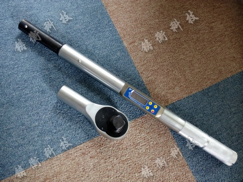 數(shù)顯扭矩扳手圖片