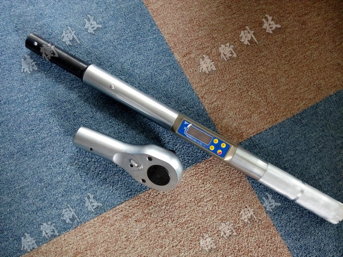 數(shù)顯扭矩扳手圖片
