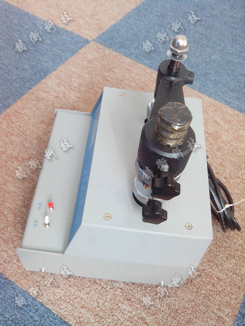 數(shù)顯量?jī)x測(cè)力計(jì)